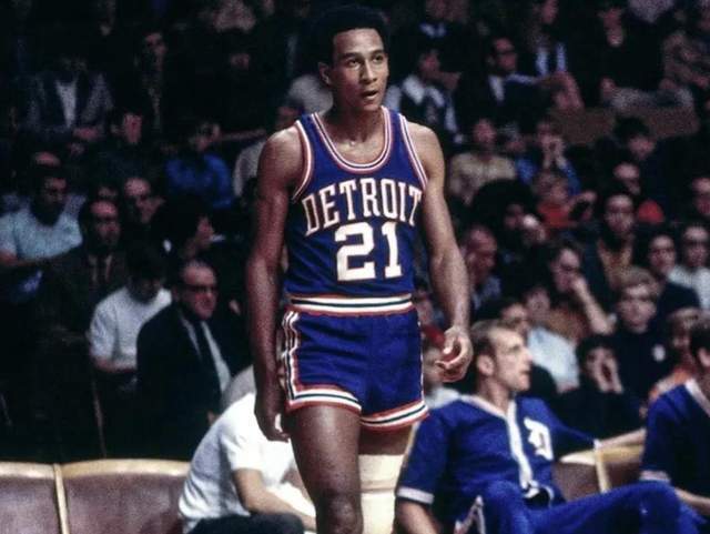 参与户外活 参与户外活