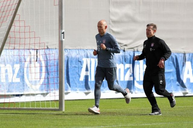 与此同时 与此同时