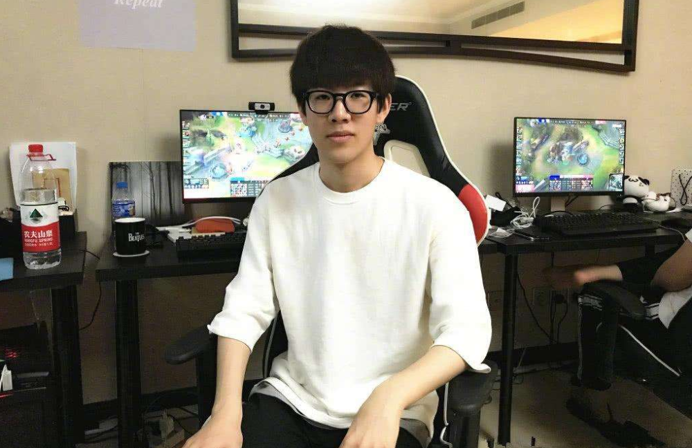 只有C罗才 只有C罗才